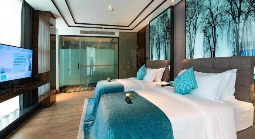 Xana Hotelle-Hotel Luzhou Baizitu Square Exterior foto